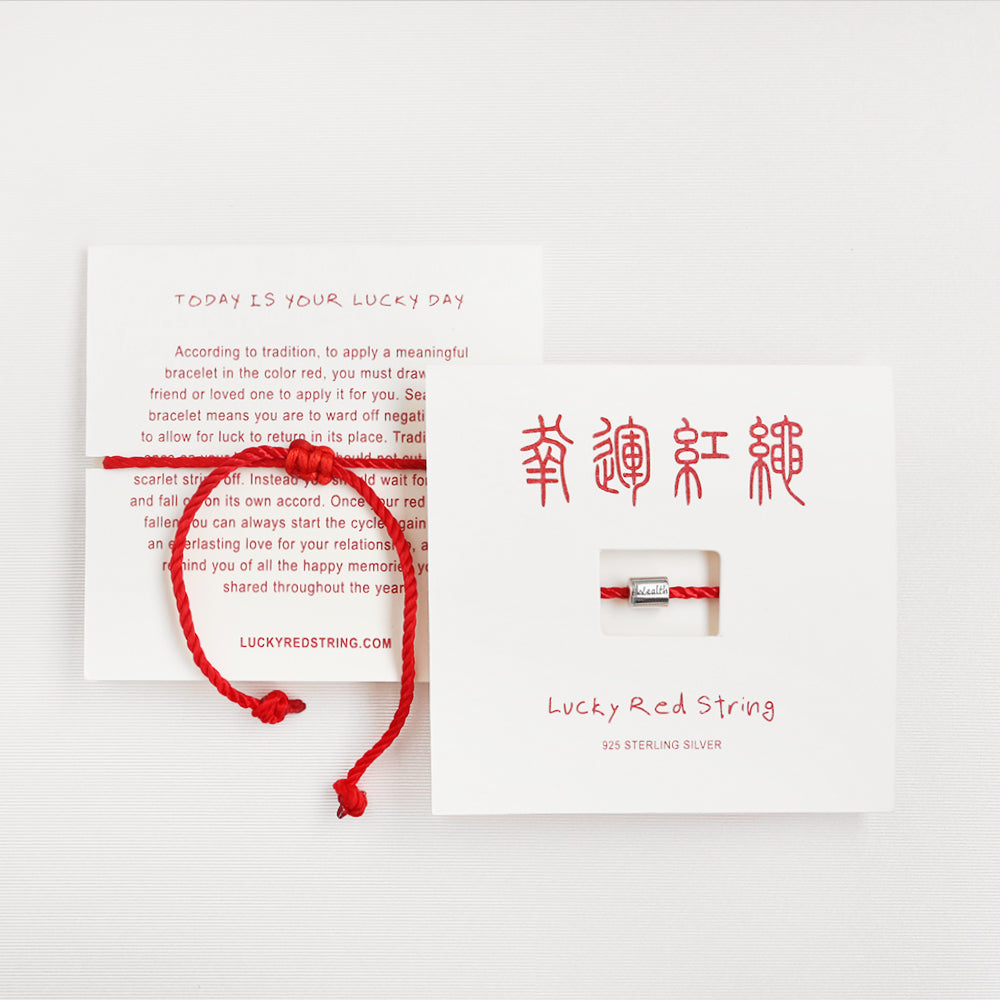 Lucky Red String Affirmation Bracelet - LOULOUROSE