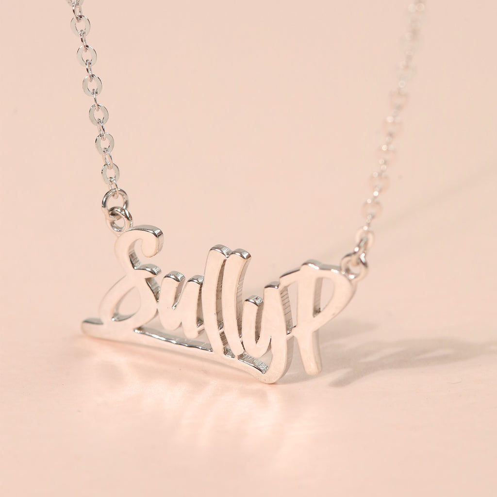 Nameplate Necklace - LOULOUROSE