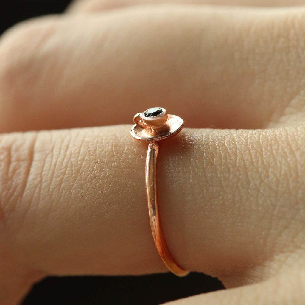 Tiny Coffee Cup Ring - LOULOUROSE