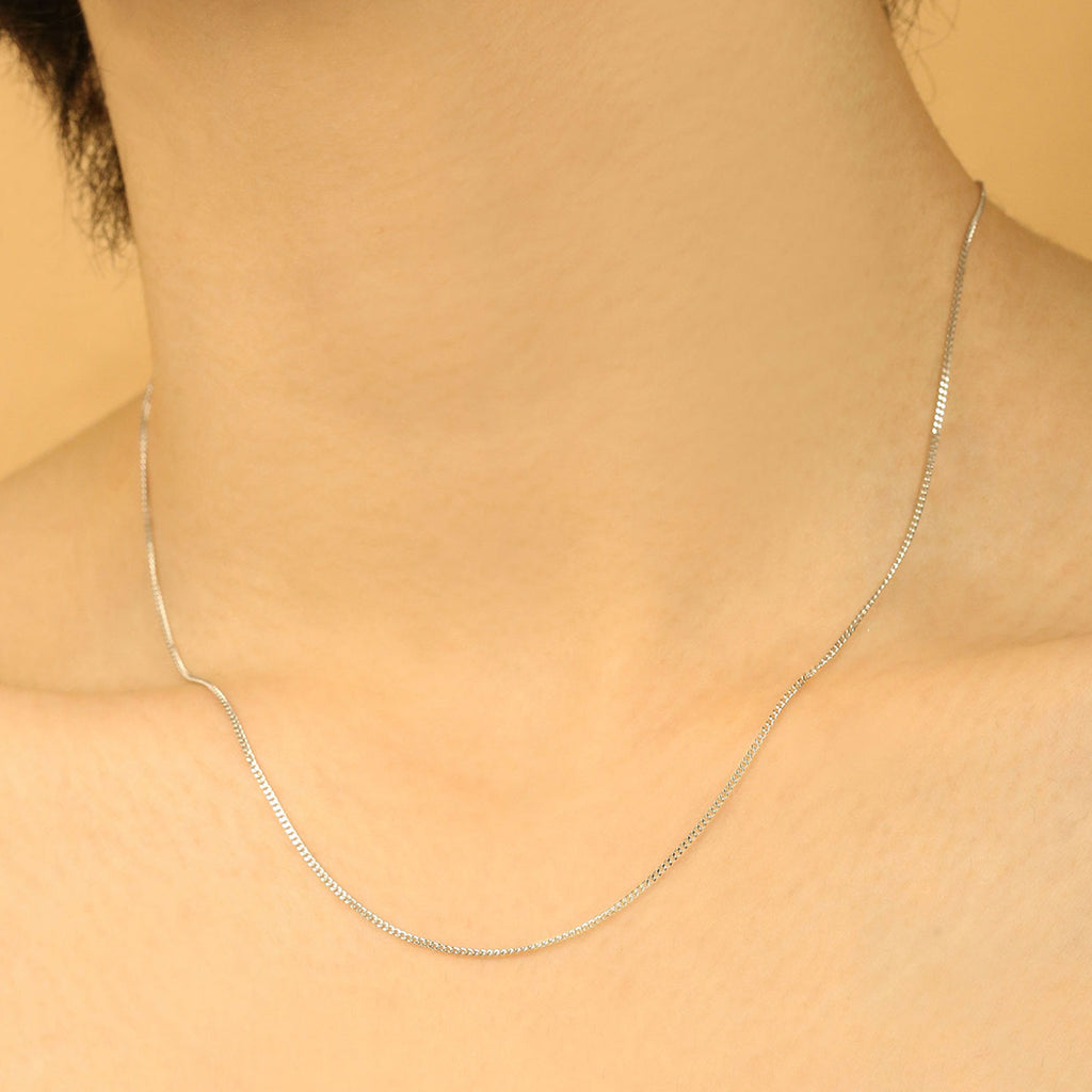 Baby Box Chain Necklace - LOULOUROSE