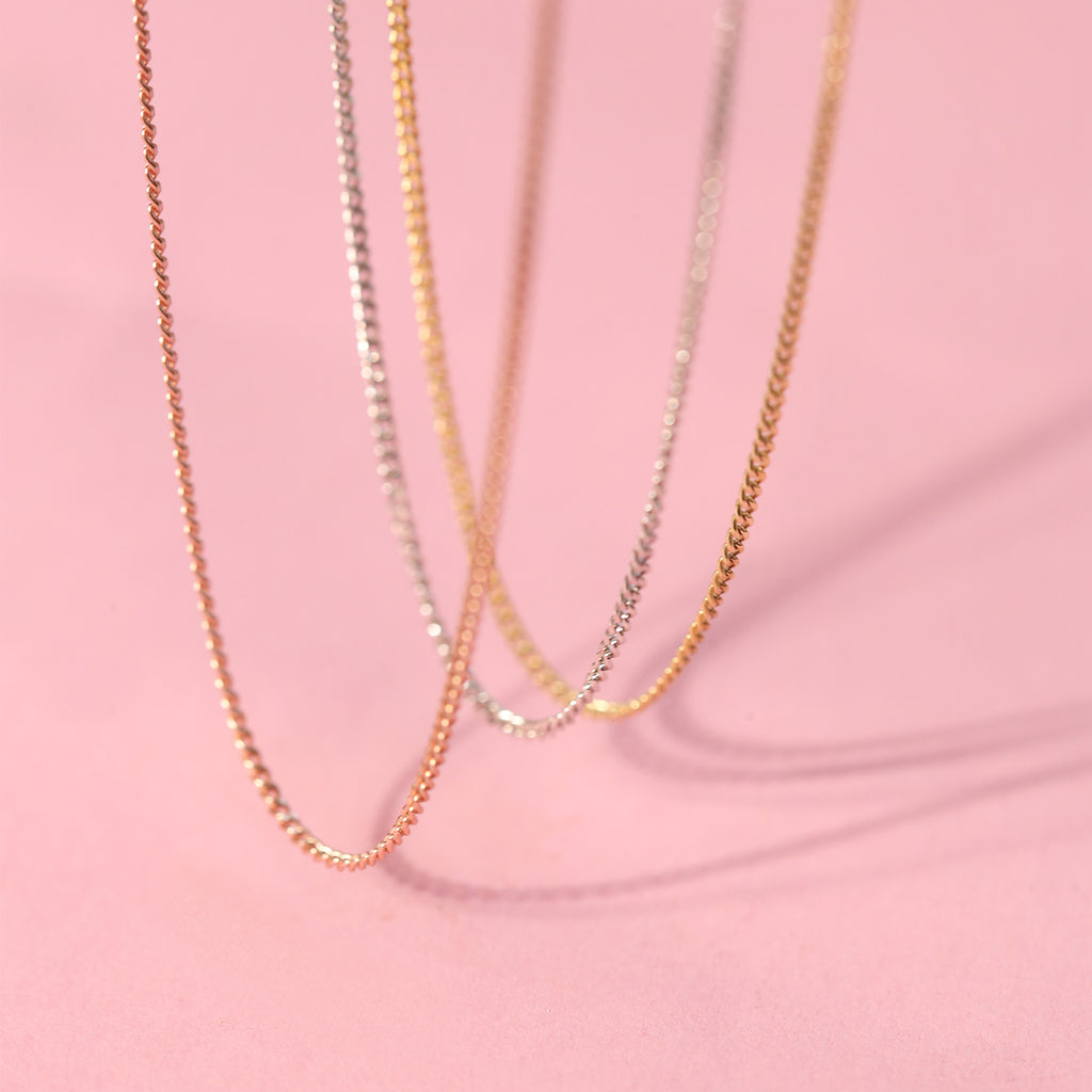 Baby Box Chain Necklace - LOULOUROSE