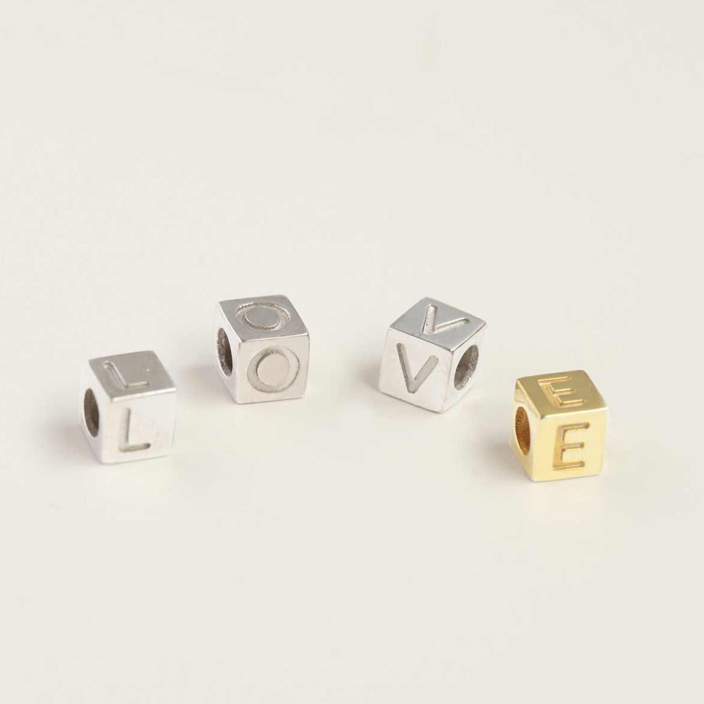 Alphabet Block Letter Charm - LOULOUROSE