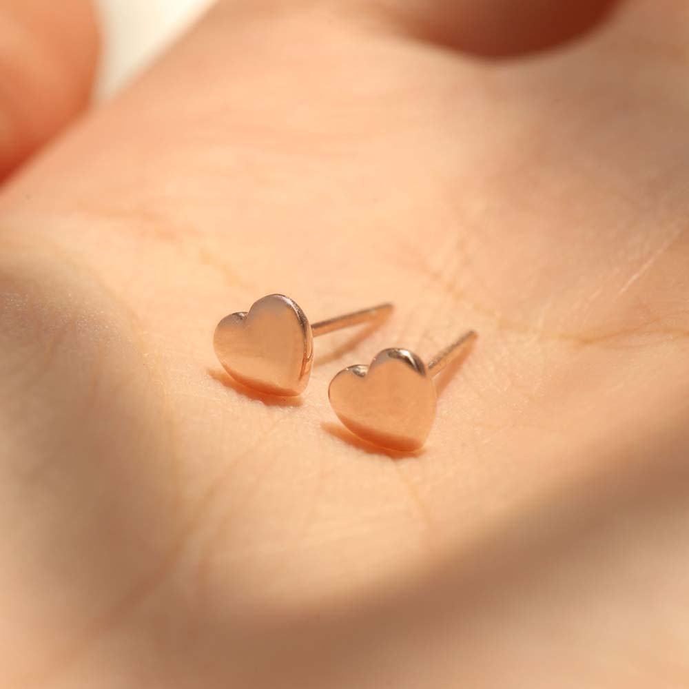 Tiny Heart Earrings - LOULOUROSE