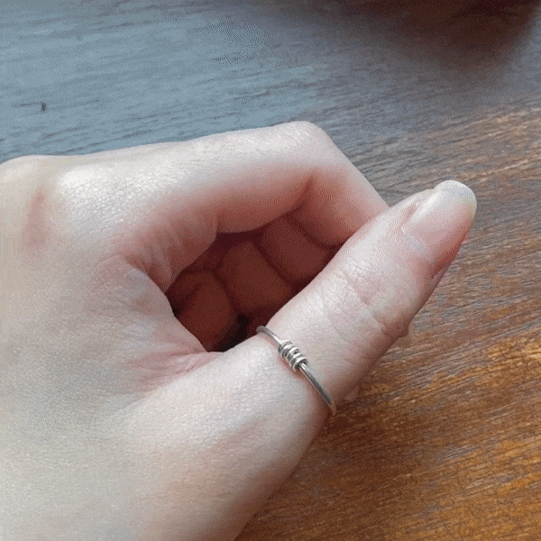 Abacus Soothing Ring - LOULOUROSE